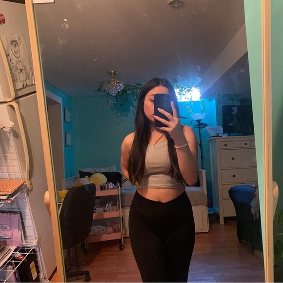 Grey crop top - Picture 10 of 10